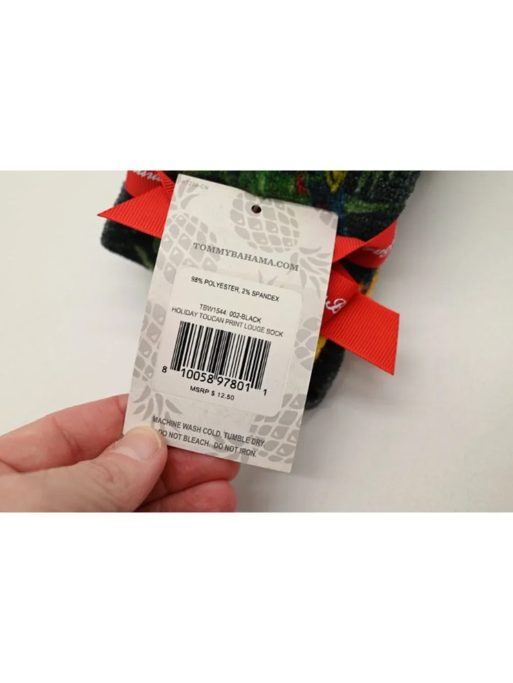 NIP Tommy Bahama Island Soft Holiday Toucan Lounge Crew Socks OSFM Green Red